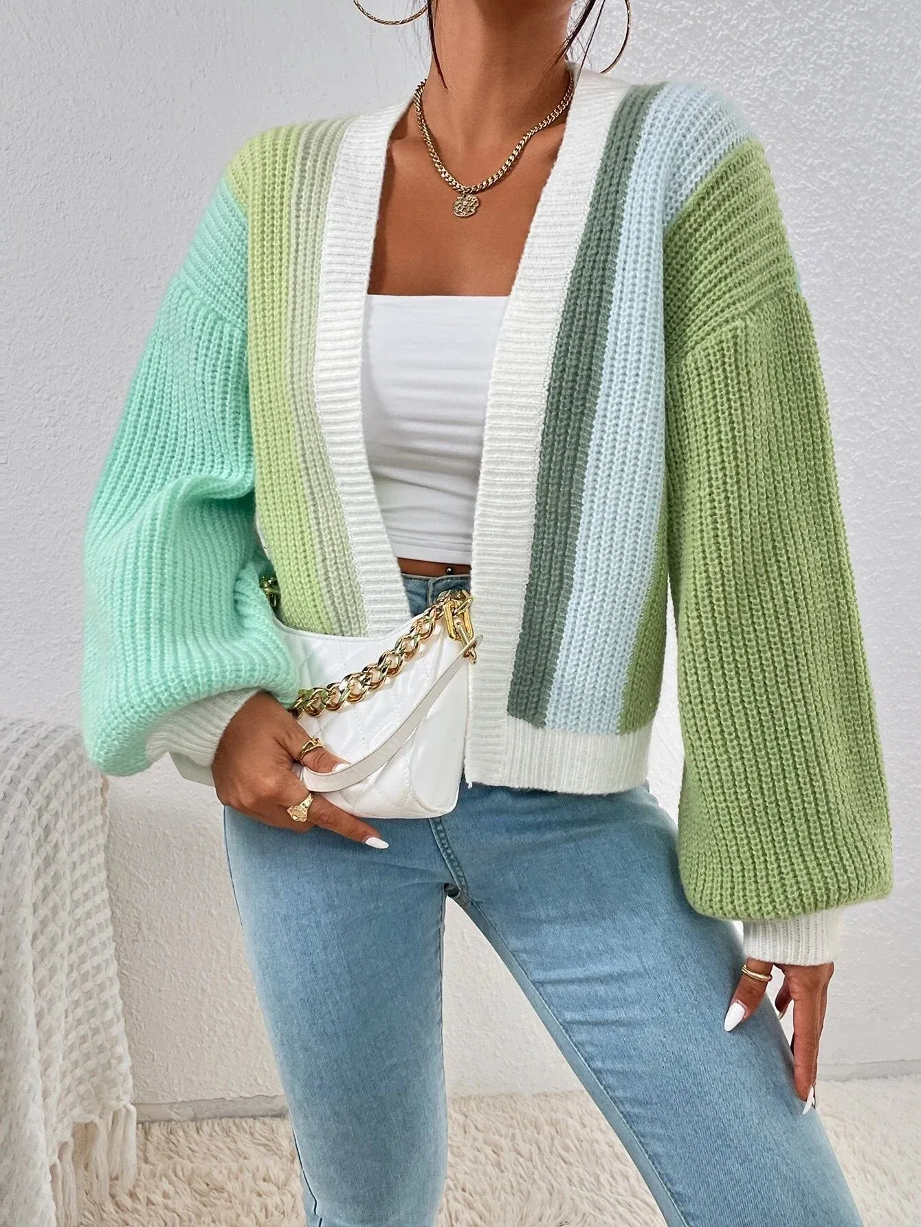 Chic Chunky Knit Throw-On