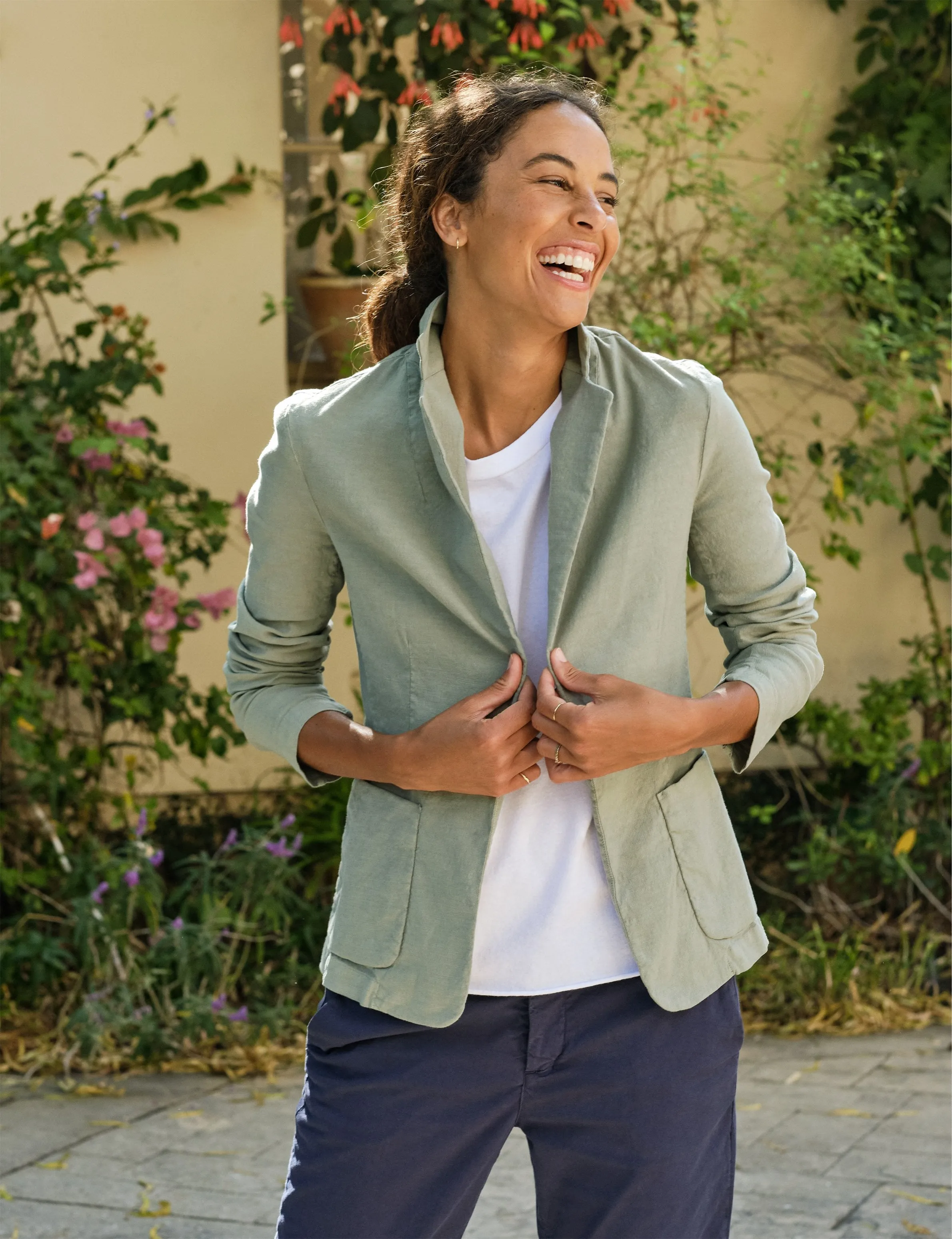 Frank & Eileen - Dublin Blazer in Sage