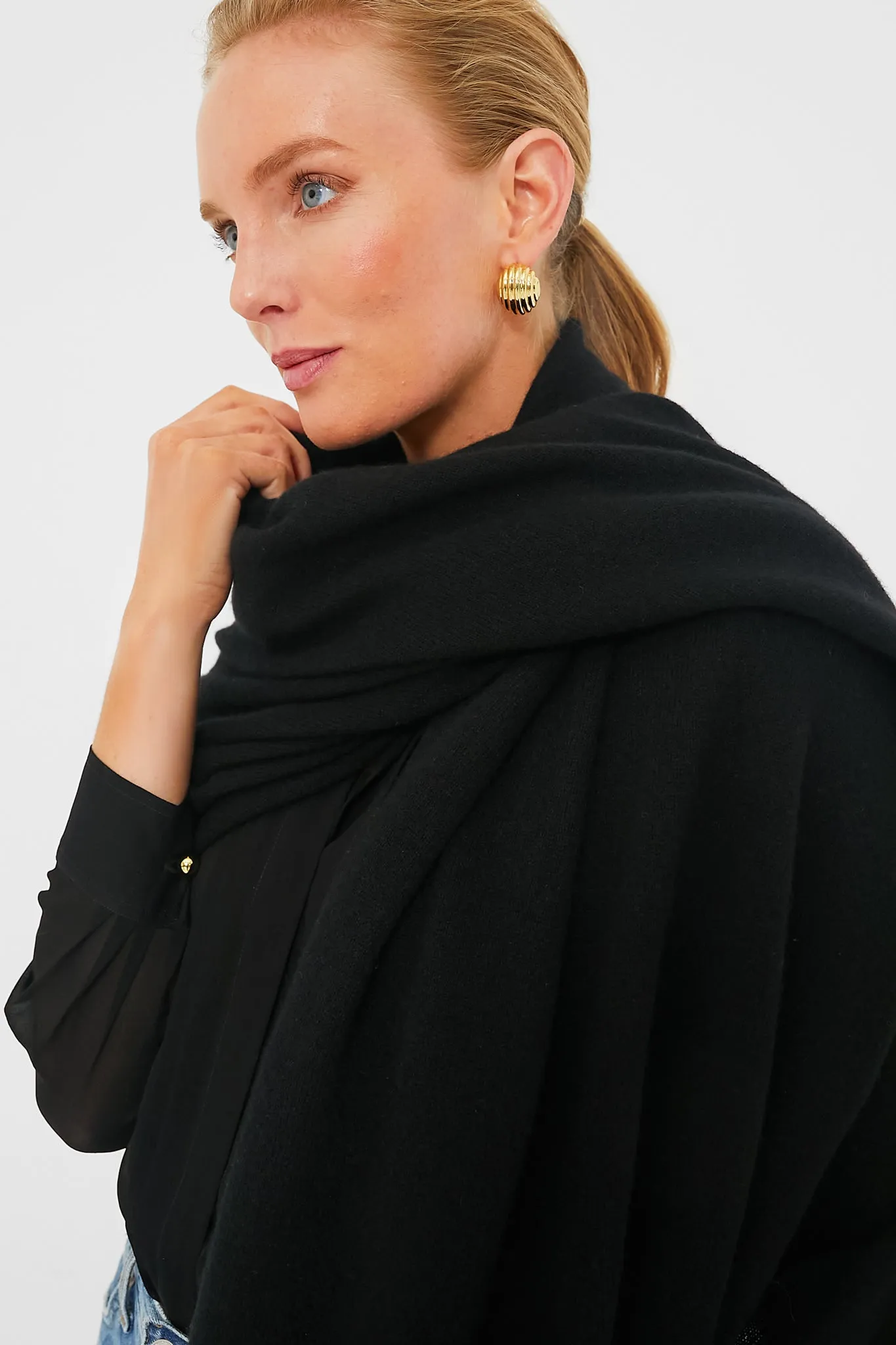 Noir Cashmere Blanket Scarf