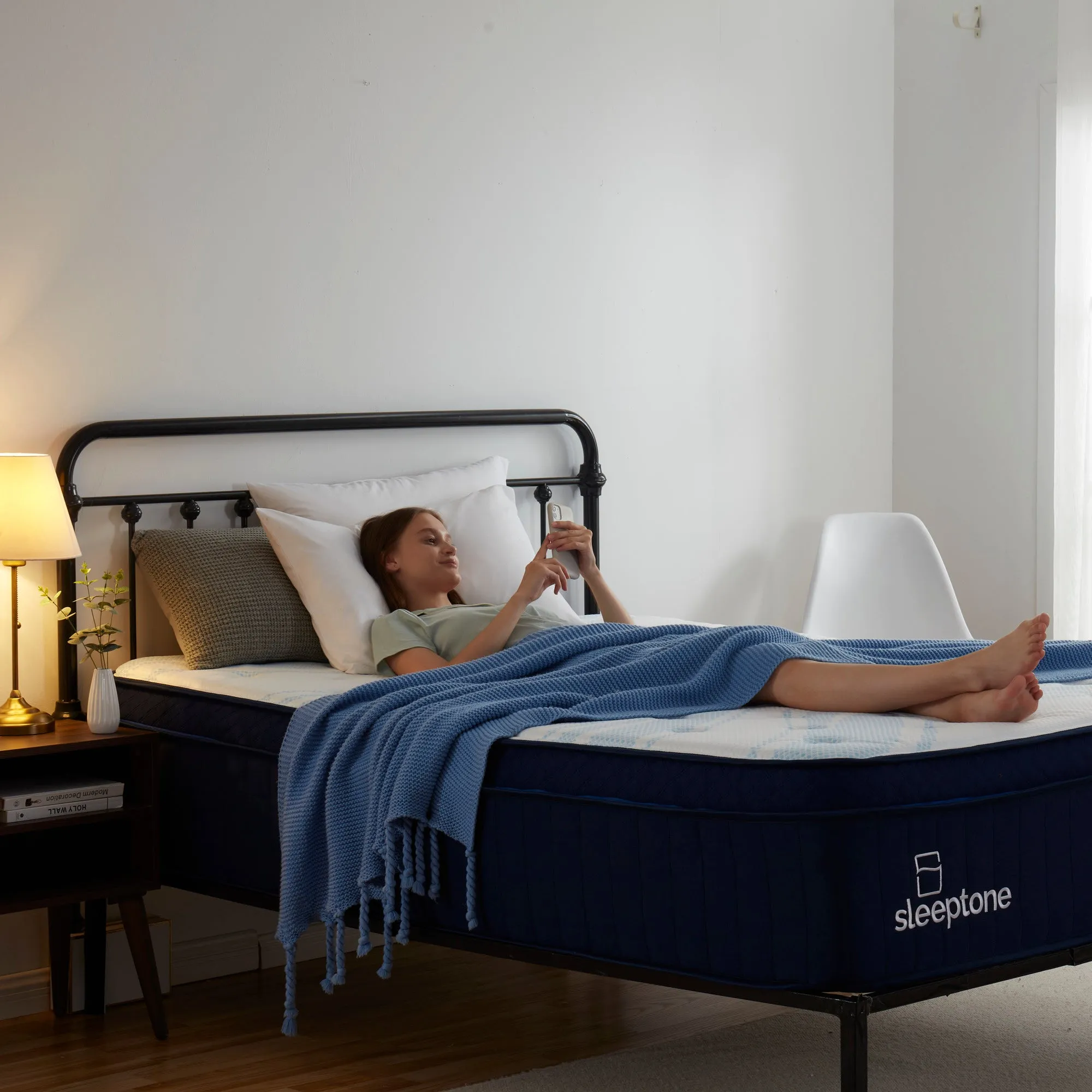 Sleeptone 14'' Hybrid mattress-Queen