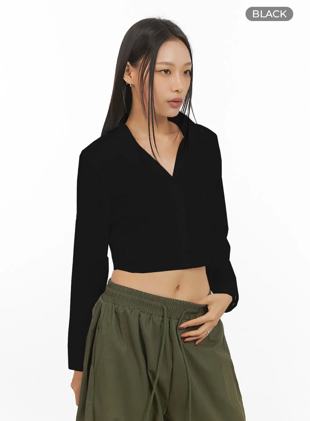 Slim Fit Solid Crop Shirt IS427