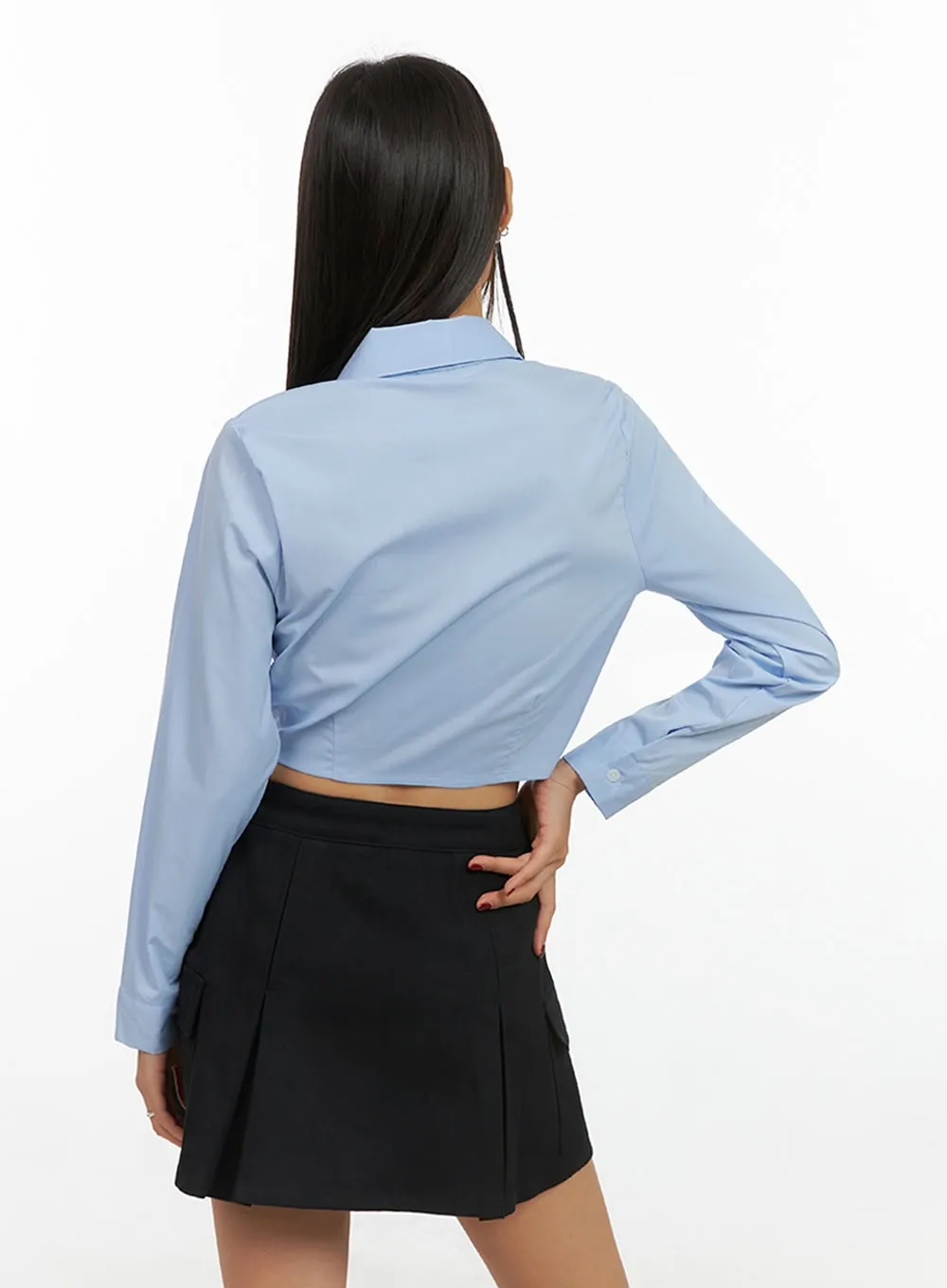 Slim Fit Solid Crop Shirt IS427