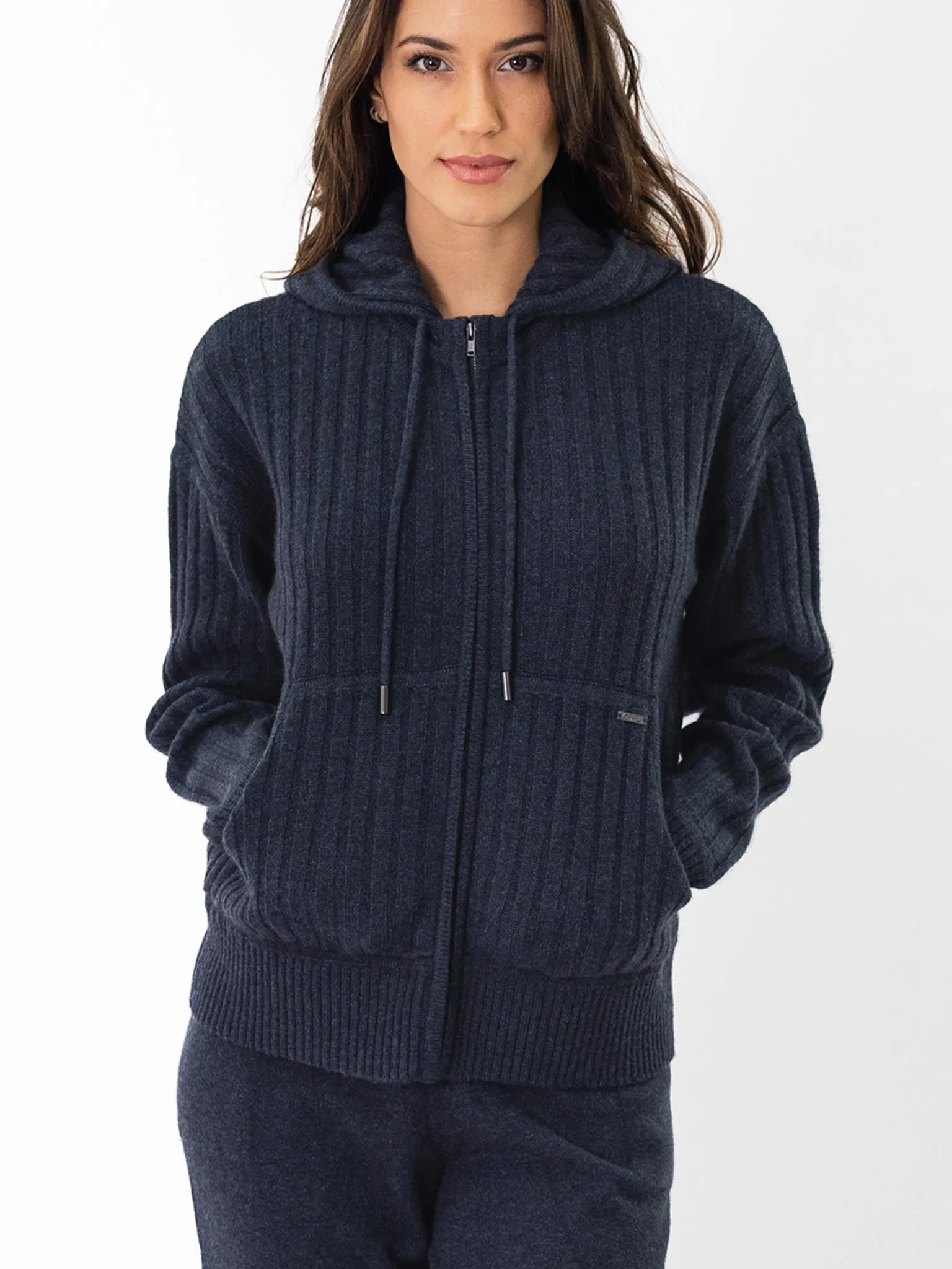 VICKY ZIP-UP HOODIE