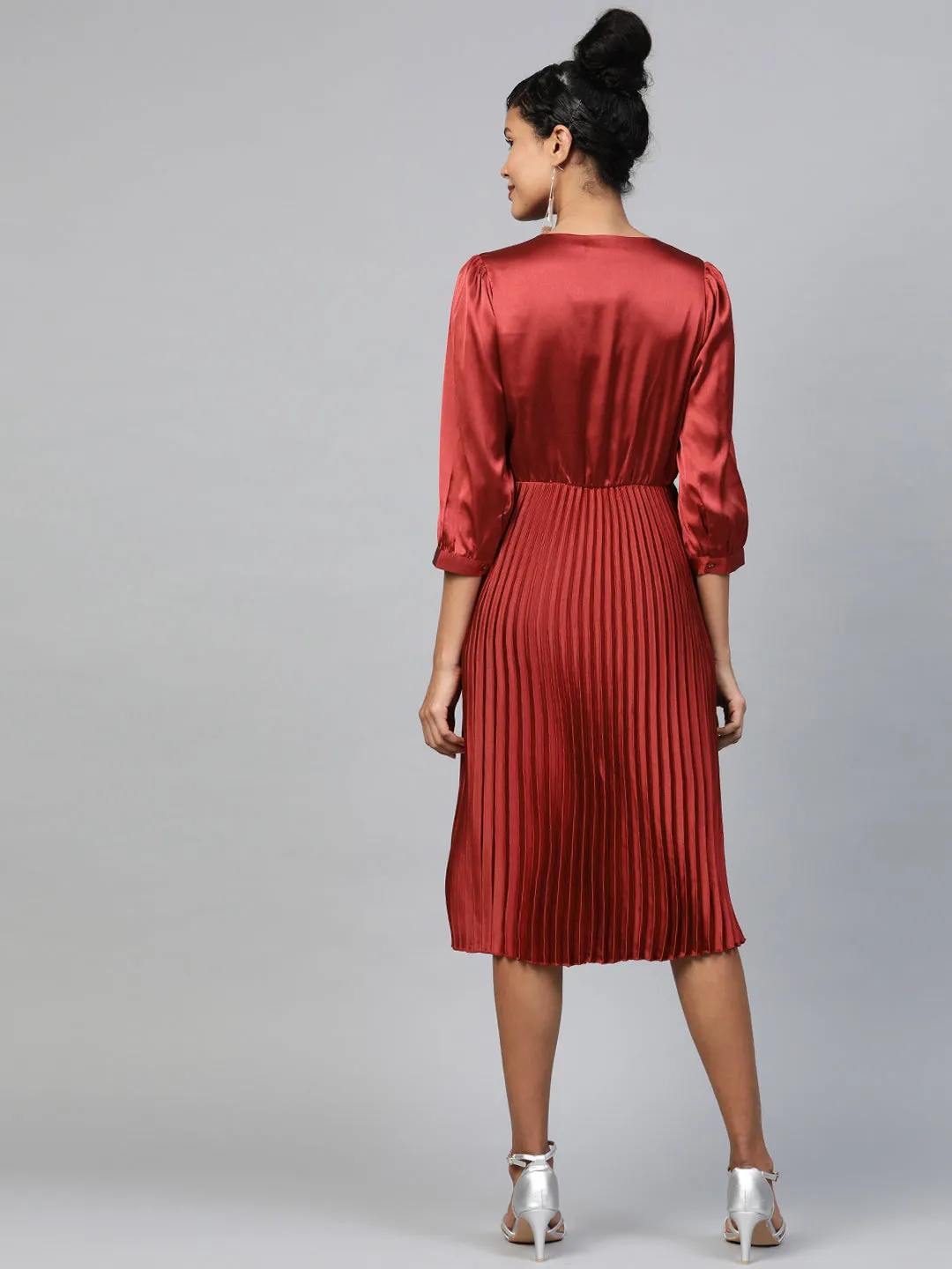 Women Red Pleated Midi Satin Dress